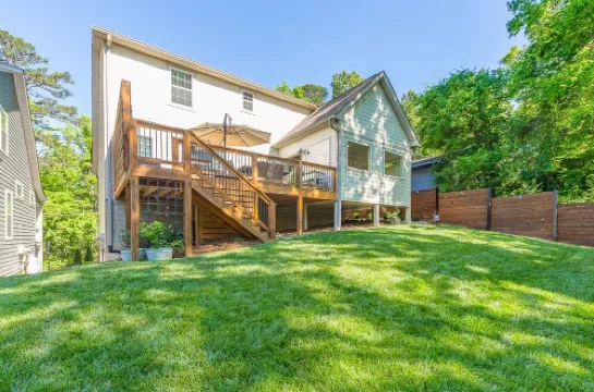 Tranquil Downtown Retreat - 4 Minutes to Aquarium & Coolidge Park!