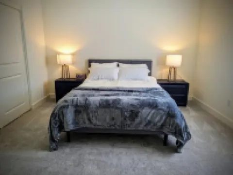 Modern, Spacious, Family friendly & Relaxing Home in Sparks, NV.