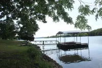 Lake front peace - Trinity Lake House