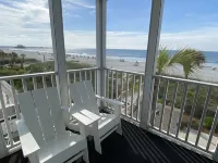 CLEAN! On the Beach! Best Views! FREE Beach Gear!