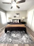 Modern Cozy Townhouse- Busch Gardens -Raymond James Stadium -USF-Amelia Arena Hotels near Value Pawn & Jewelry