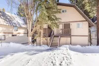 Alpine Adventure Haven- Walk to Village Gondola, Biking &Trails BTC 10013 Отели в г. 