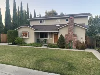 Large Palo Alto Home, Pool, 5 beds/3 baths, in the Heart of Palo Alto