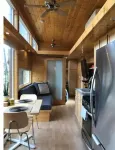 Luxury Tiny Home. Brew Ridge. Trail. Ski. Wineries