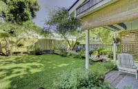 Best Porch in Swansboro! 1 Block to Front Street. Dog friendly. 해먹스 비치 주립공원 주변 호텔