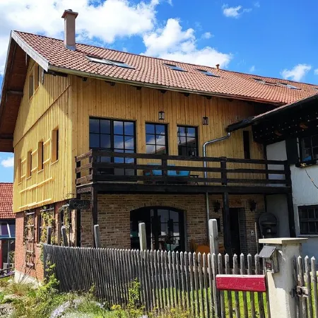 Exclusive, sunny new-build vacation apartment with the flair of a former barn