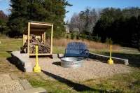 Bluebird Cottage B: Firepit, Patio, Games; Near Charlottesville, Wineries