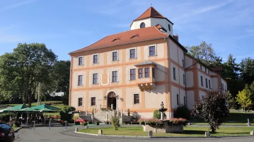 Modern and cozy vacation home completely renovated in 2023 Hotels in Bad Brambach