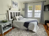 Two Homes Next Door - Lots of Entertainment