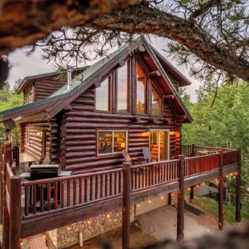 Bailey Bear Haus - Colorado Mountain Log Cabin Getaway. Pet friendly!