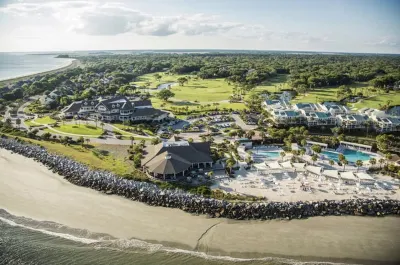 Beach House-Pool Access-0.4 Miles from the Ocean STR25-000614