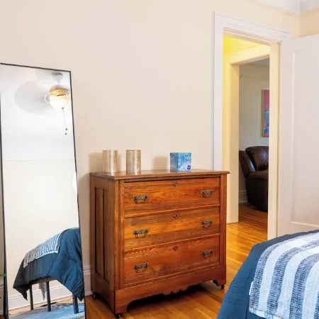 Spacious Oasis - Hoboken! Отели рядом с достопримечательностью «Washington St»