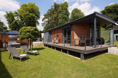 Gemütliches 4 Ferienhaus mit Whirlpool, Fitness, Infrarotsauna, Ebike, Alpakas