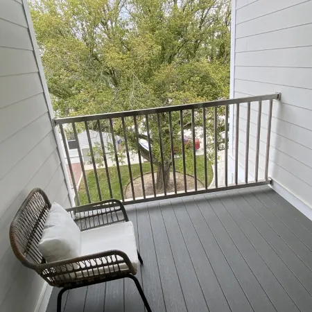 Sandy Beach 2 Bed Apt.
