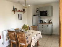 BARN COTTAGE. Delightful luxury rustic barn conversion nr New Forest/south coast Hotels in Fordingbridge