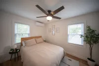 Cozy Modern Home Centrally Located in Bethel
