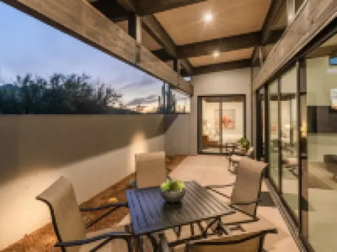 RELAX in this STYLISH CASITA LOCATED IN THE HEART OF CAREFREE, ARIZONA Hotels in Carefree