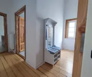 Renovated historic apartment - bright and spacious