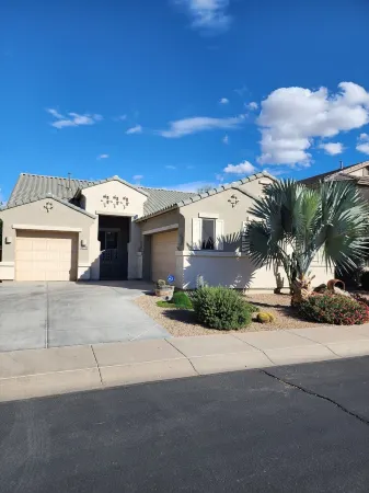 Resort Style Home in Maricopa-Minutes from Golf, Copper Sky Complex and Harrah's Отели в г. Марикопа