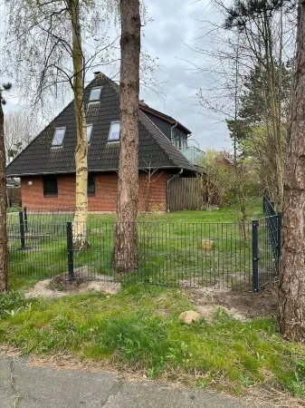 First floor apartment "Strandhafer" between village and bath Отели в г. Санкт-Петер-Ординг