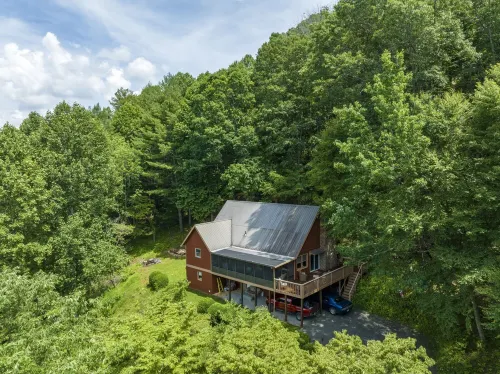 Great lake views, super fast WiFi, Lake/Dock access