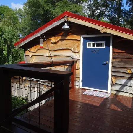 Vogelsang Guesthouse, 5 Minute Walk to Downtown West Jefferson.