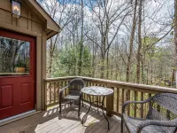 Your Own Private Cove!  Nestled Among Trees and Boulders Near National Park! Hotels in Townsend