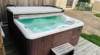 LUXE 3 BR, 2 BA + Hot Tub Go Ape Treetop Adventure Course 주변 호텔
