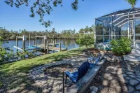 Waterfront Oasis! Private pool, Gulf access in sunny N Fort Myers! Hotels near Publix Super Market at Eagle Landing