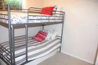 Mayberry in Orem!  Cozy 2BR Apt by Costco! All New Carpet/Paint