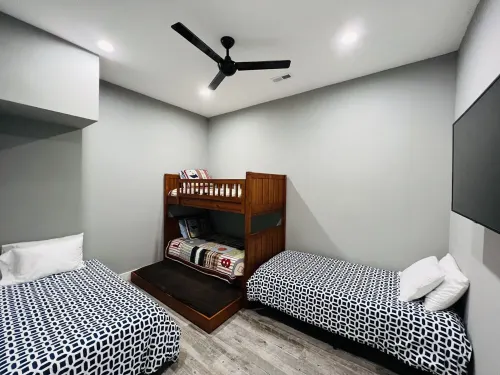 NEW! Waterfront Lake Norman -Hot tub, dock, kayaks, paddleboards