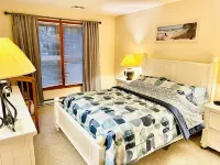 Remodeled Kids Friendly Townhouse 3 min away from Camelback mountain