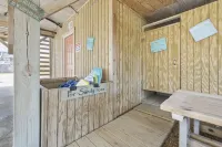 Wave Watcher - Amazing Ocean and Sound Views - One minute walk to the beach!