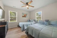 Quiet & Private, Comfy Beds, Fire Pit, & Bikes