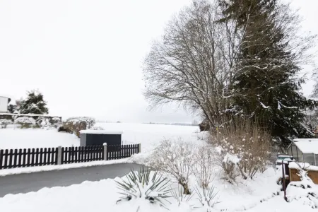 Ferienwohnung "am Bach" in Bayern Ganz Oben Отели в г. Оберкотцау