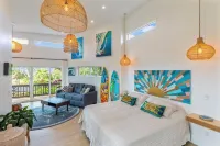 Modern ocean view suite walking distance to the coolest beach town in Maui