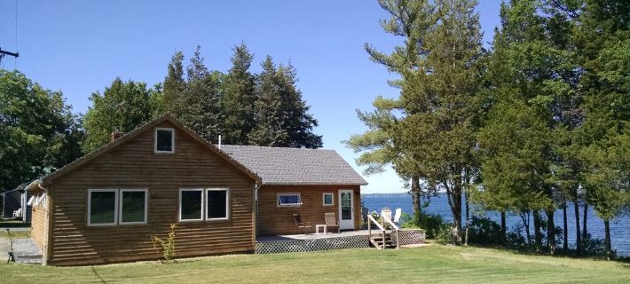 Serenity Aloft House - Seneca Lake House with Private Beach Hoteles en Condado de Yates