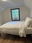 Completely renovated house in amenities-filled Masthope community / Ski Big Bear