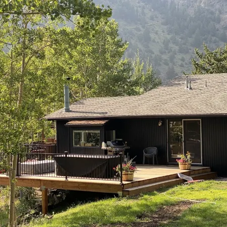 Large house in the mountains, (pre-approved dogs welcome