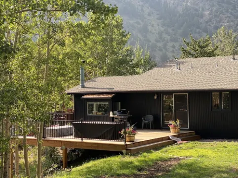 Large house in the mountains, (pre-approved dogs welcome