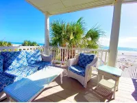 ☆Oceanfront Serenity☆ Private Pool & Beach Walkway