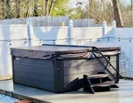 Mountain Retreat: Pool, Hot Tub & Spacious, Family-Friendly Comfort