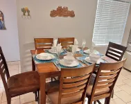 Charming 2-bedroom apartment with AC, WiFi in fabulous Albuquerque