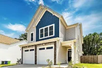 NEW!Luxury Raleigh Entire 4bd HOME, Baby & pet Friendly, 15min to DT, EV charger Hotels near Downtown Raleigh
