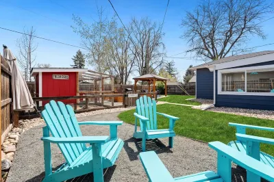 Brand New Listing ! Loveland Bear Chicken house, organic eggs daily  remodeled Hotels near King Soopers