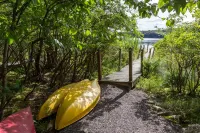 Lakefront Cabin in Poconos Mountain Resort Hotel a Clifton Township