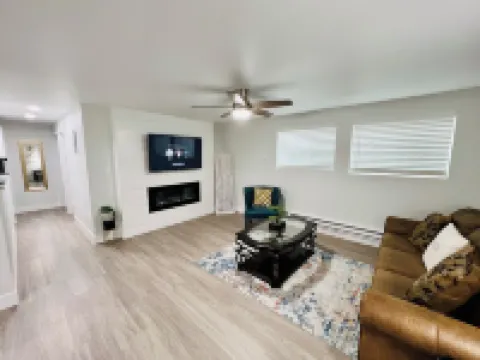 2BD Guest Suite in Basement – Spacious and Private Half of the Home