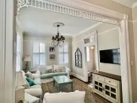 Pamela's Paradise! East End Historical Home