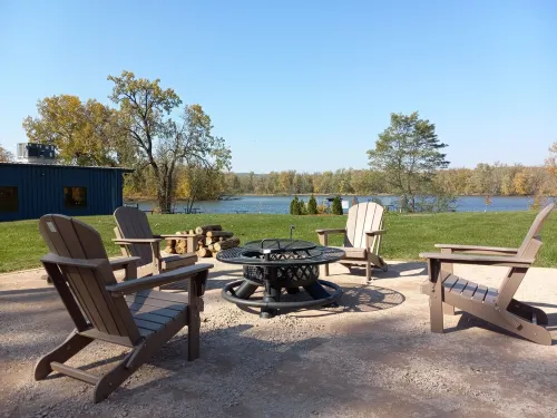 Robin's Roost - A Lofted Condo on the Wisconsin River