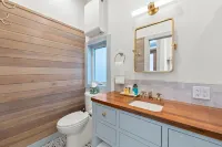 Bayfront Tiny Home - Tillamook Bay/Garibaldi